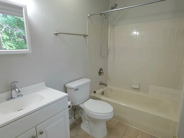 304 Arabian Cir — Photo 20