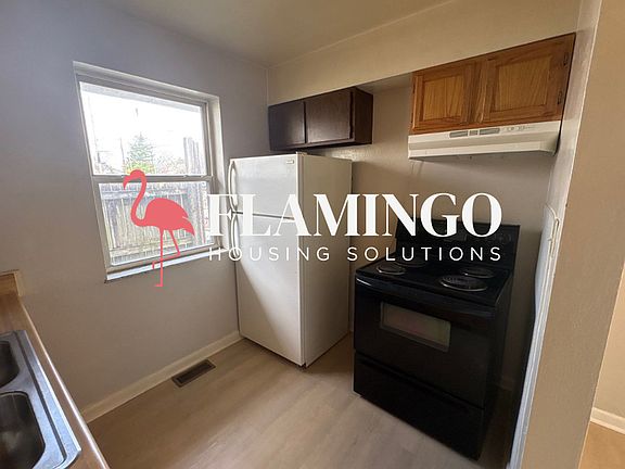 4th image of 234 Linden Ave APT D