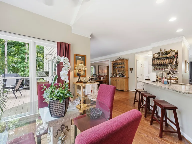 1001 Kakie Pl — Photo 13