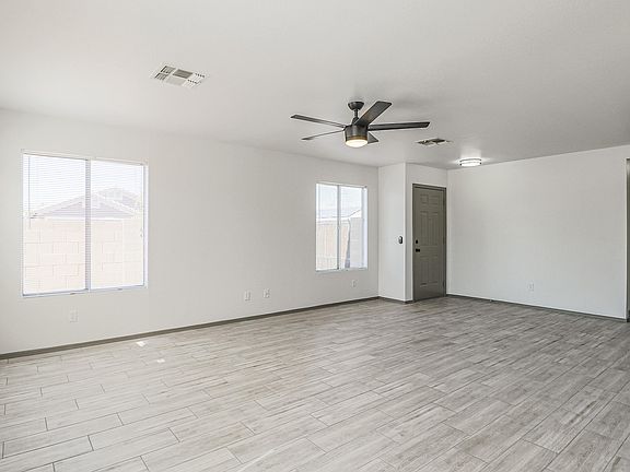 5th image of 11421 W Hutton Dr