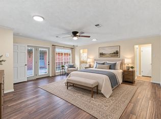 3904 Shady Valley Dr, Arlington, TX 76013