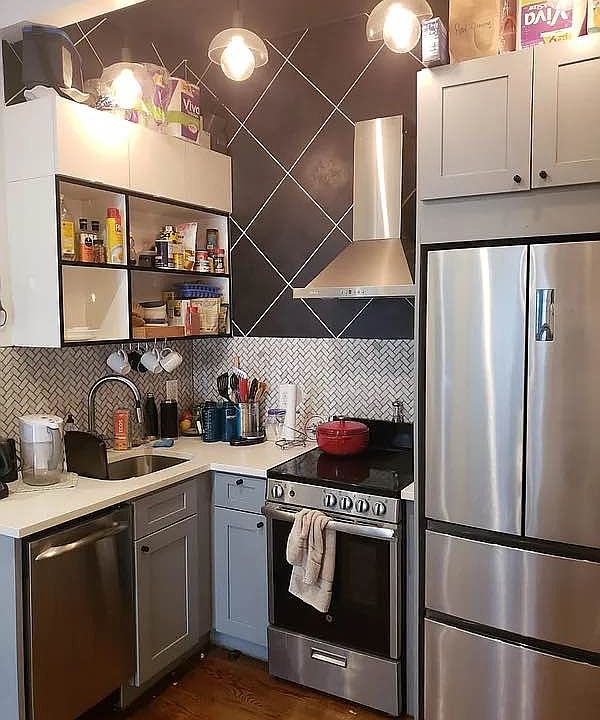 1st image of 83 Graham Ave #3E