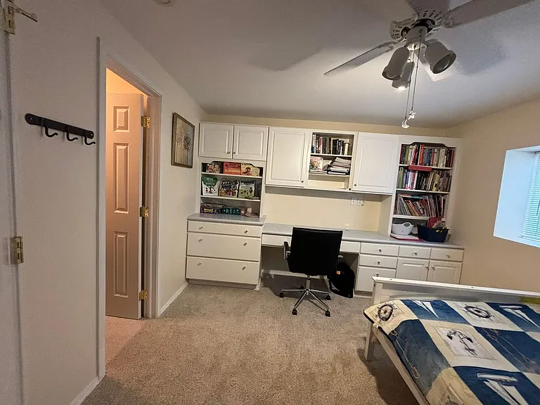 8950 Rochester Dr — Photo 10