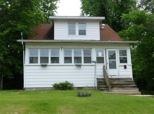 1813 Ervay Ave, Alton, IL 62002