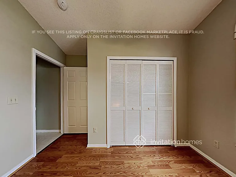 12841 Meadowbreeze Dr — Photo 14
