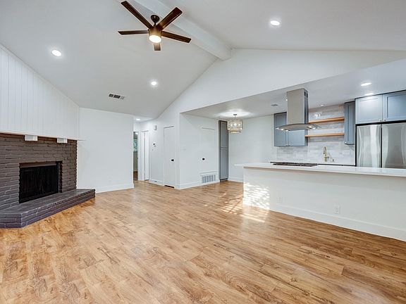 3rd image of 11427 Ptarmigan Dr #A
