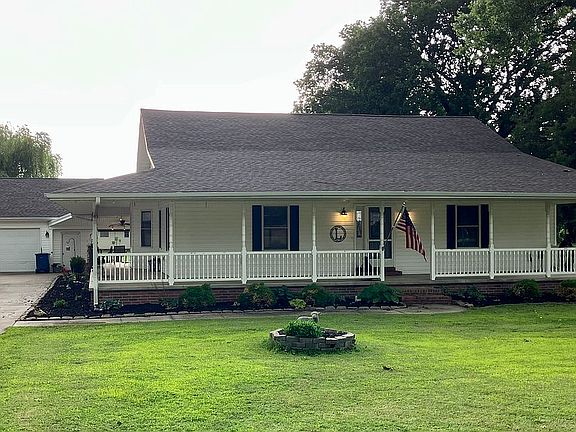 2nd image of 1701 Hagny St