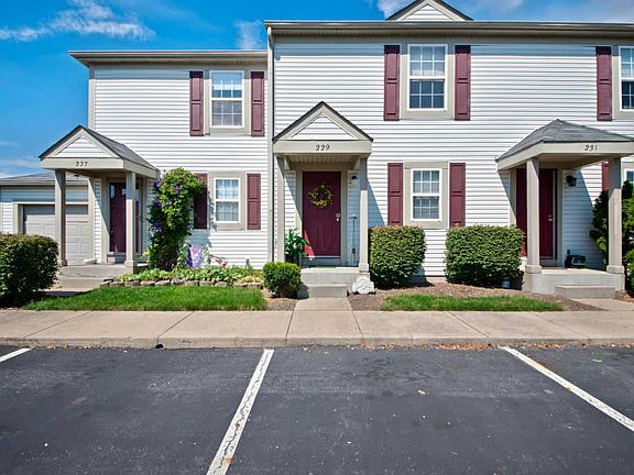 4th image of 229 Hawkins Ln #94B