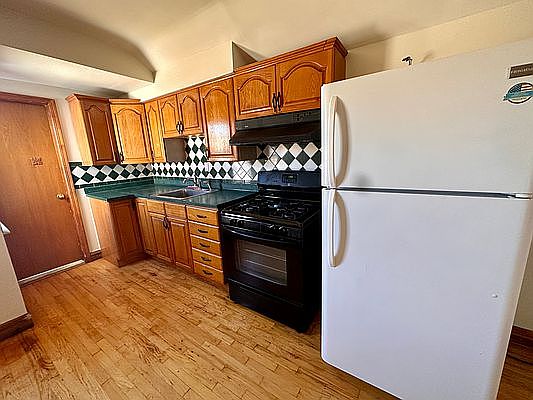 3rd image of 35-53 9th St #1