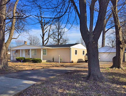 3rd image of 7221 Daisy Ave