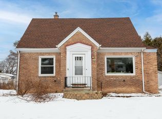 1630 West Lawn AVENUE, Milwaukee, WI 53209