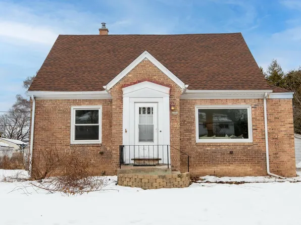 1630 West Lawn AVENUE, Milwaukee, WI 53209