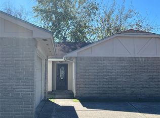 3631 Cheaney Dr, Houston, TX 77066