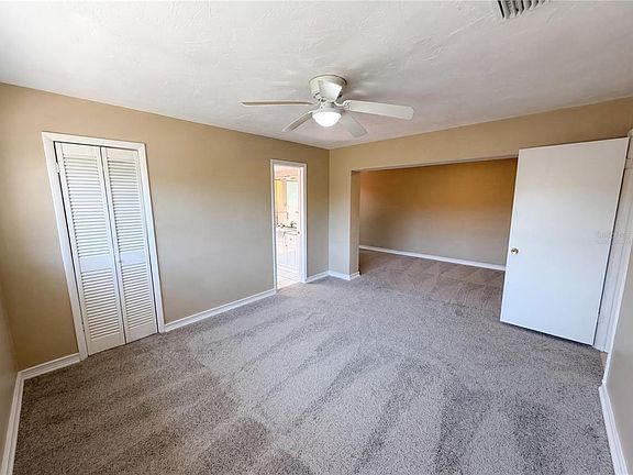 4th image of 406 Skylark Blvd