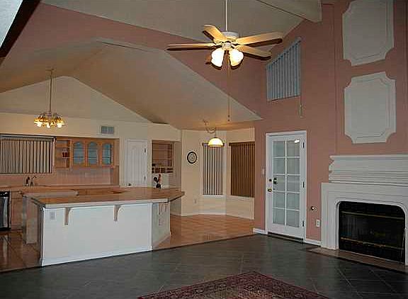 3rd image of 1923 Paseo Real Cir