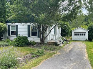 86 Hazelhurst Ave, Auburn, NY 13021