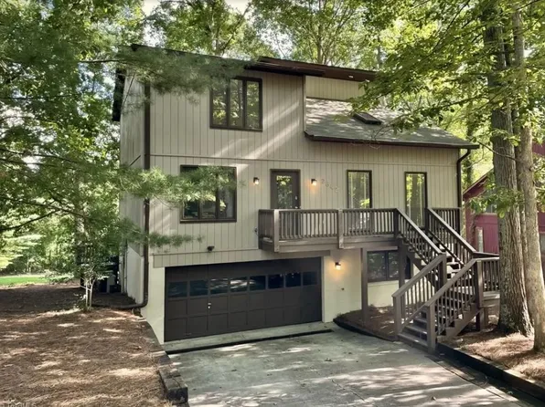2642 Merry Oaks Trl, Winston Salem, NC 27103