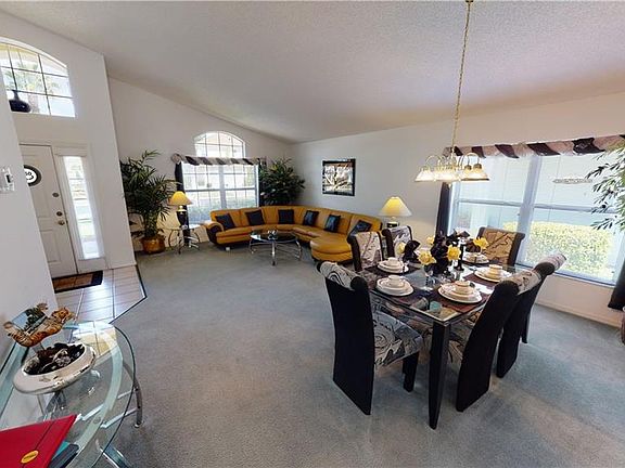 3rd image of 1044 Lake Berkley Dr