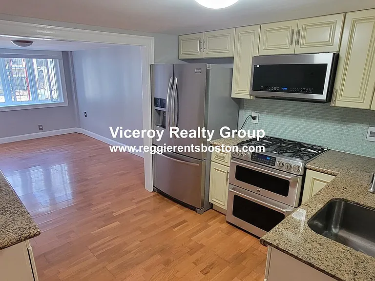 23 Ward St #1 — Photo 3