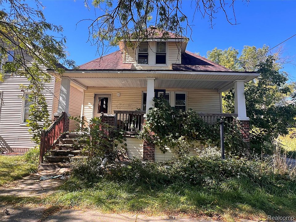1st image of 451 S 9th St