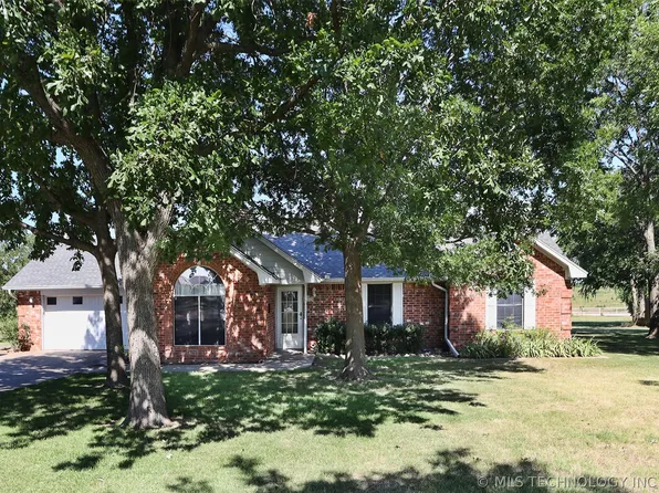 719 Shirley Ln, Madill, OK 73446