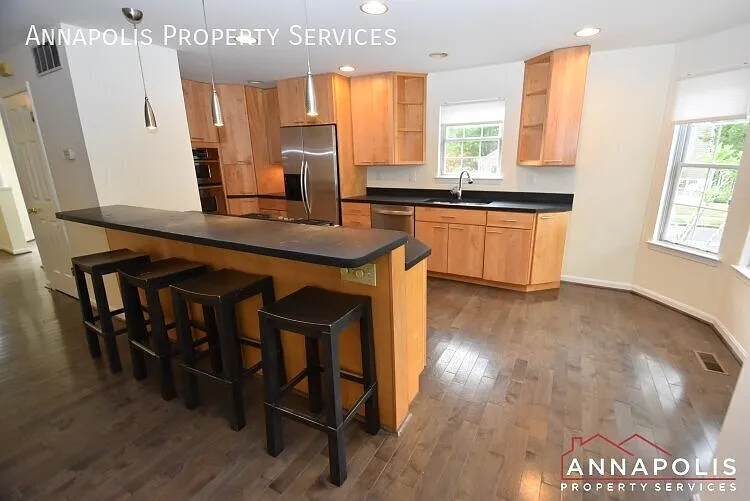 747 trenton avenue — Photo 3