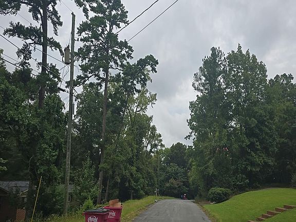 5th image of 647 Herring Dr