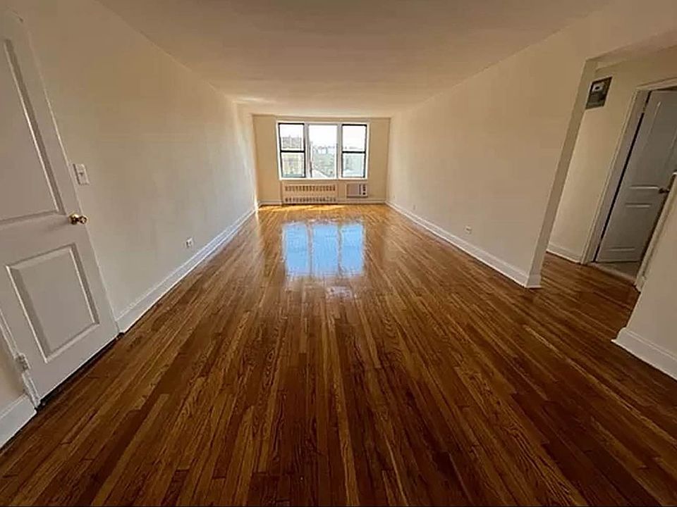 1st image of 71-40 112th St #505