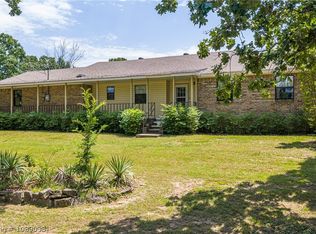 8437 Sebastian Lake Dr, Hackett, AR 72937