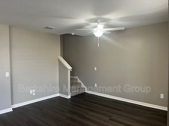 3rd image of 4924 Cactus Needle Ln