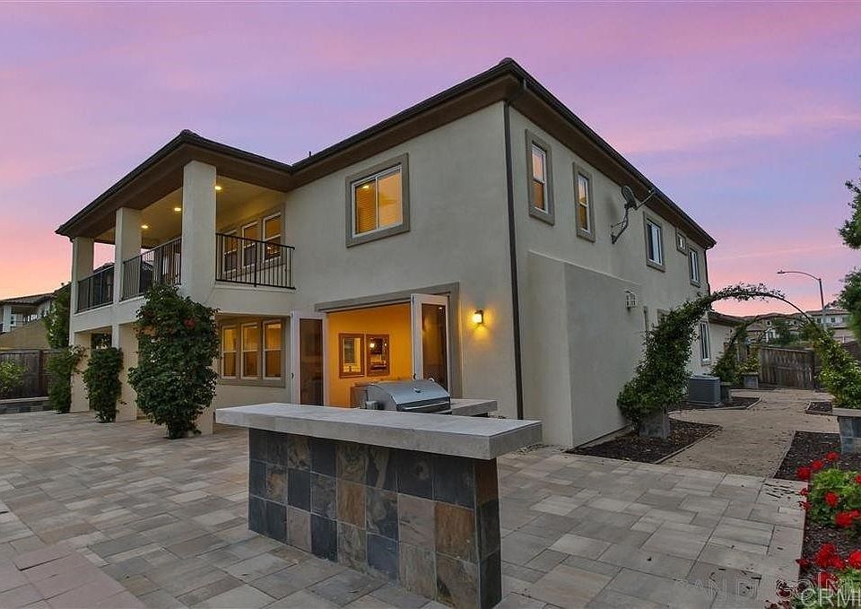 2nd image of 1109 Village Dr