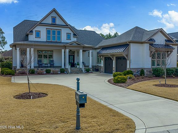 3rd image of 3859 Fairhaven Drive