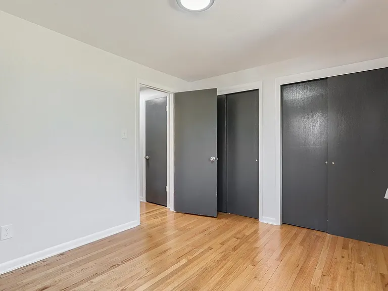 8507 W 62nd Pl — Photo 11