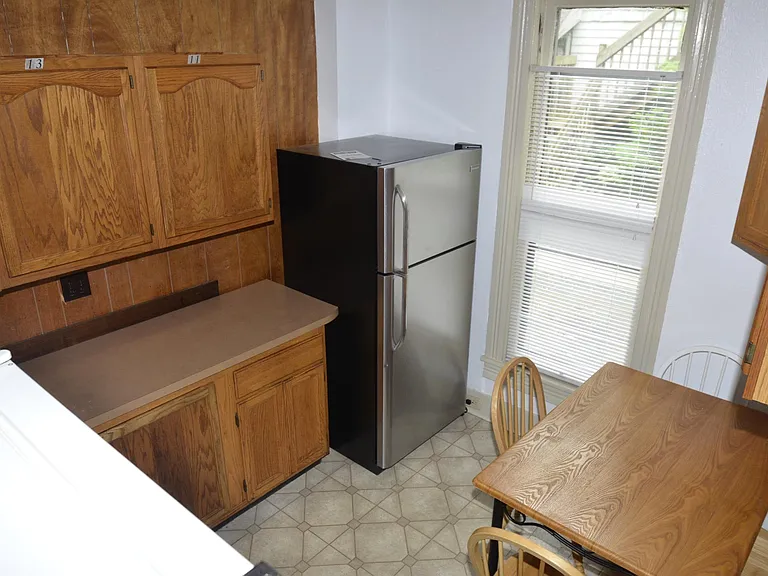 502 S Woodlawn Ave — Photo 19
