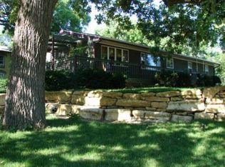 703 W 3rd St, Lawrence, KS 66044