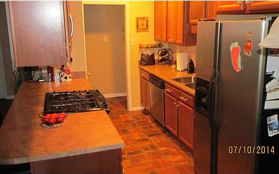 3rd image of 9251 Ponderosa Dr S