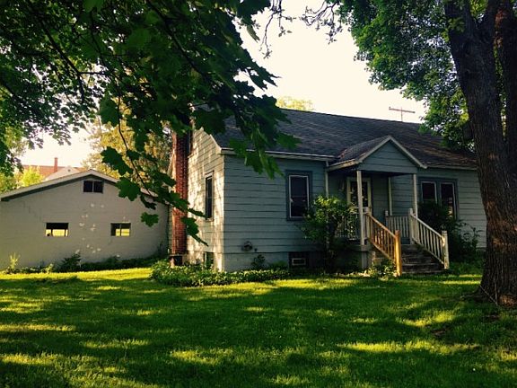 2nd image of 111 W Beaver St
