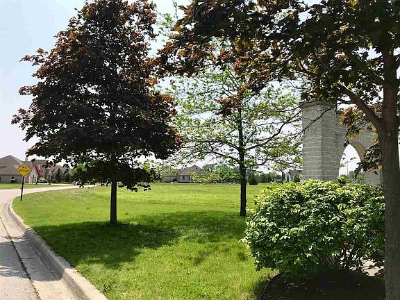 3rd image of 1101 Carrie Lynn Dr