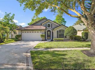 33353 Irongate Dr, Leesburg, FL 34788