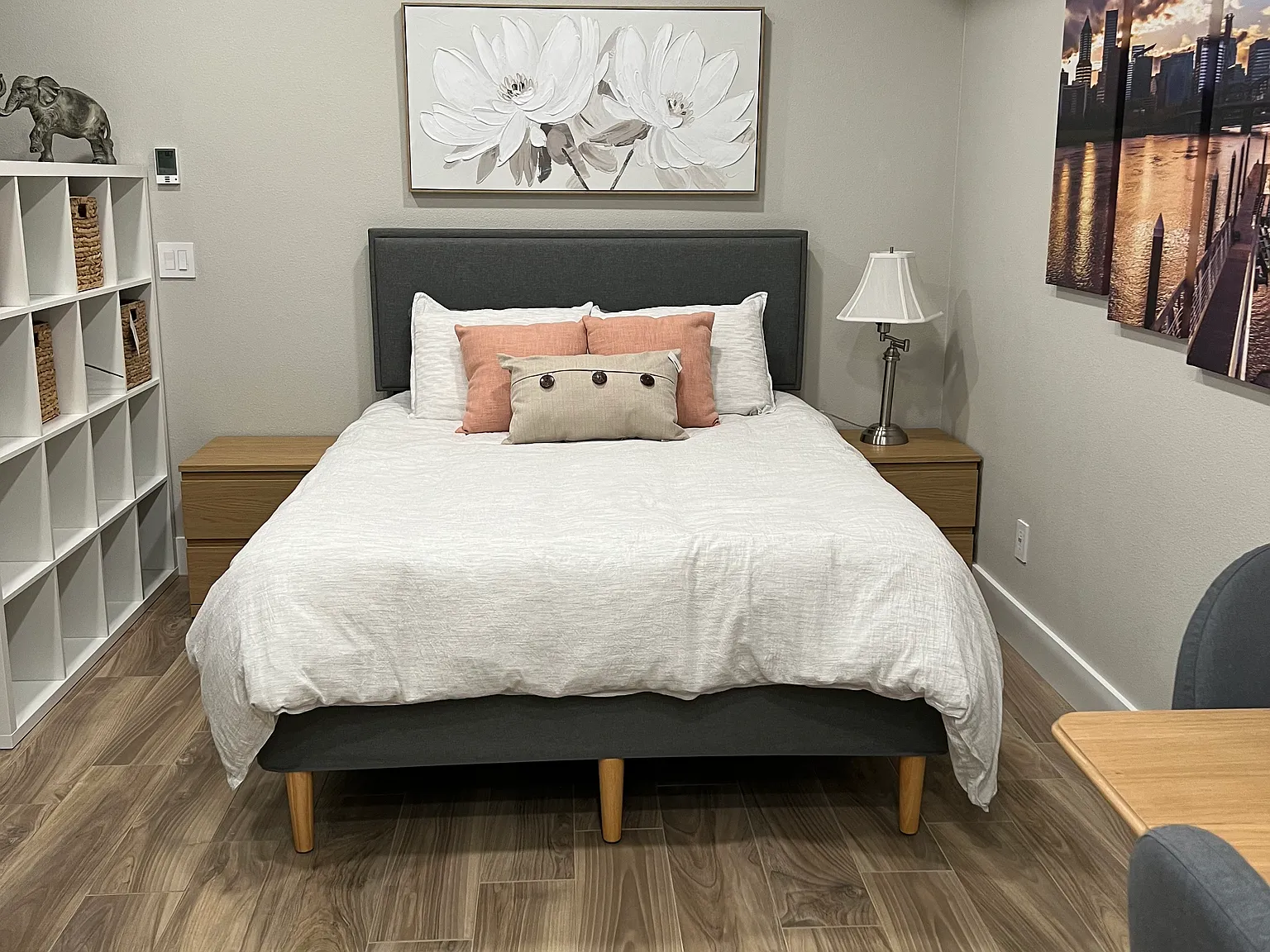 Studio, 300 sqft, $1,595 — Photo 2