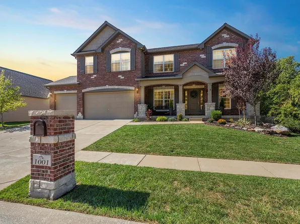 1001 Bridlewood Valley Point, High Ridge, MO 63049
