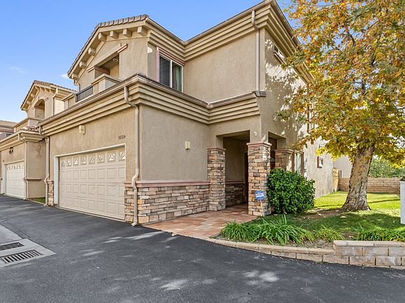 3rd image of 14724 Forest Edge Dr