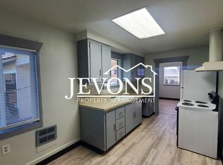 1017 E Spruce St #1015, Yakima, WA 98901