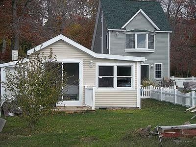 39a cottage from dock