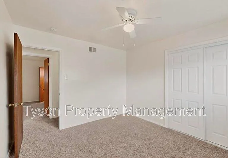 3503 Montclaire Dr NE — Photo 23