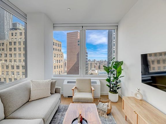 3rd image of 180 Water St APT 2307