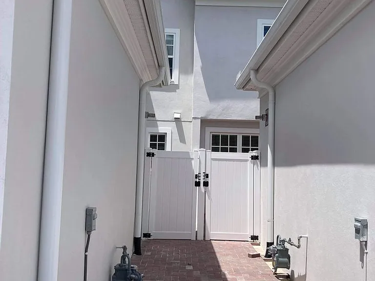 2129 Celebration Blvd — Photo 11