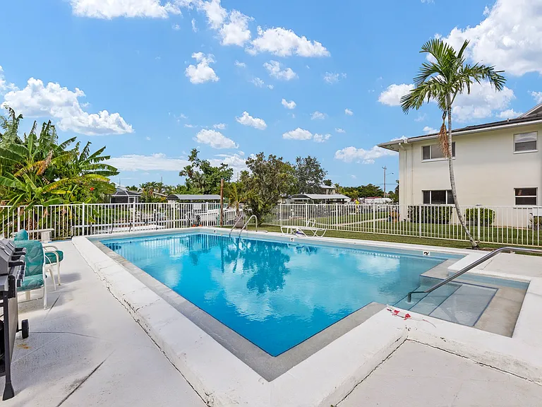4802 Tudor Dr #210 — Photo 8