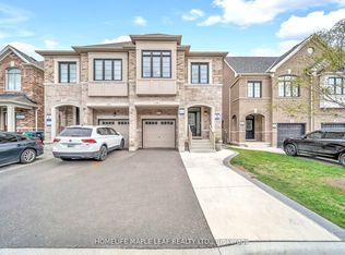 15 Quinton Rdg, Brampton, ON L6Y6J4