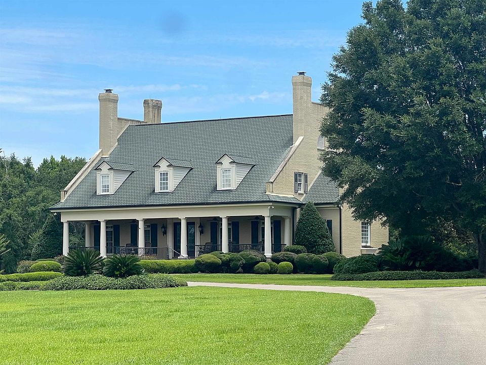 1st image of 9513 Woodland Hills Way